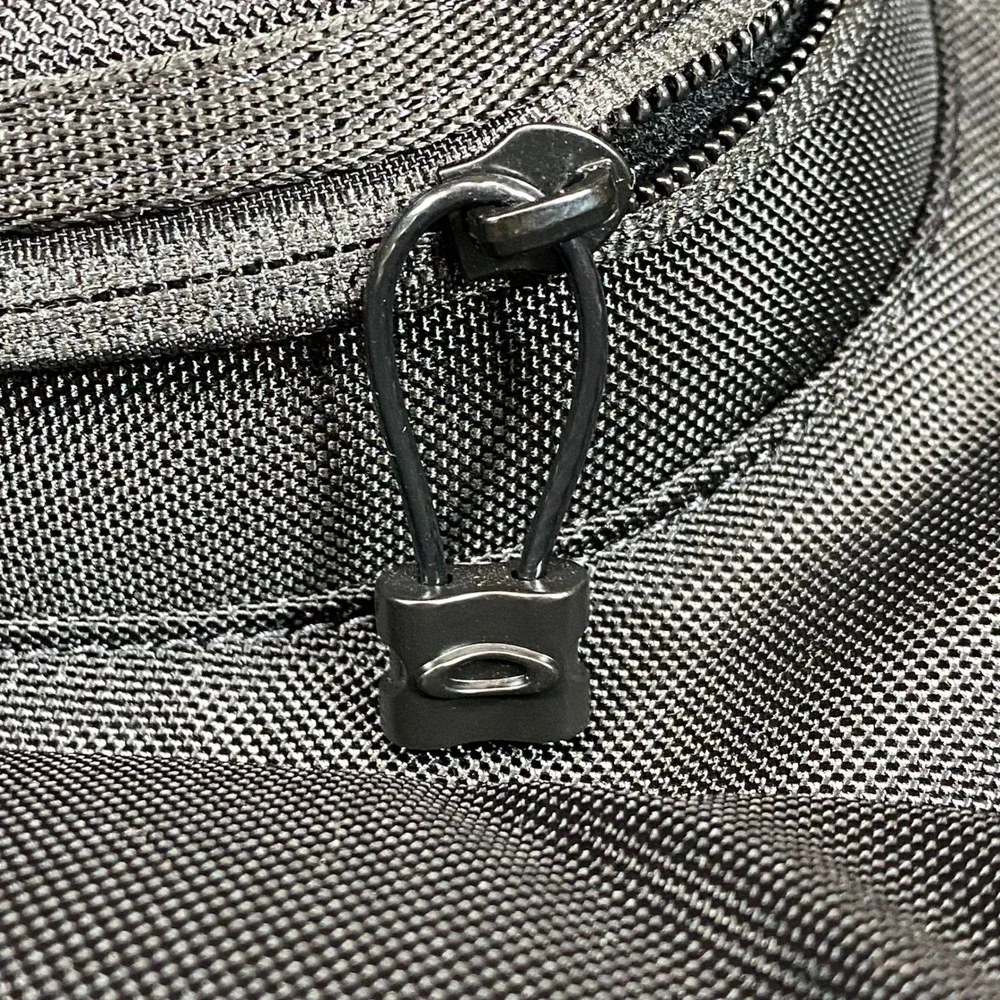 Oakley VSL Icon Backpack Blackout FOS901774 NWT Laptop Tactical Travel Bag 150